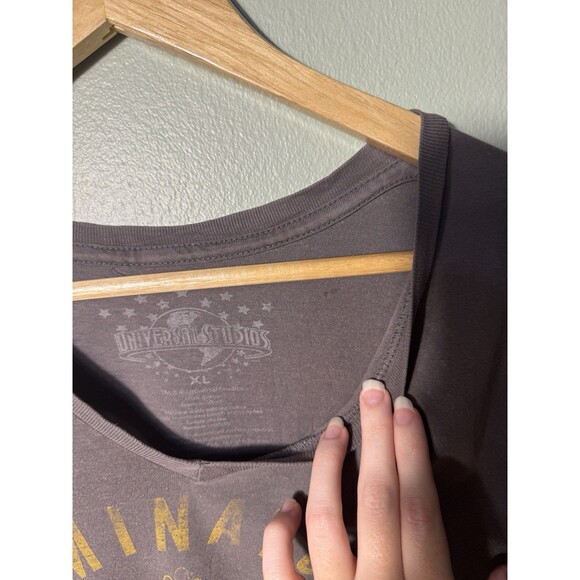 Universal Studios Discontinued Terminator 2 - V Neck T-Shirt Men's Size XL RARE - Picture 5 of 7